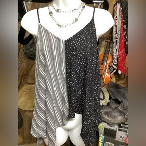 Spaghetti strap split material summer tank